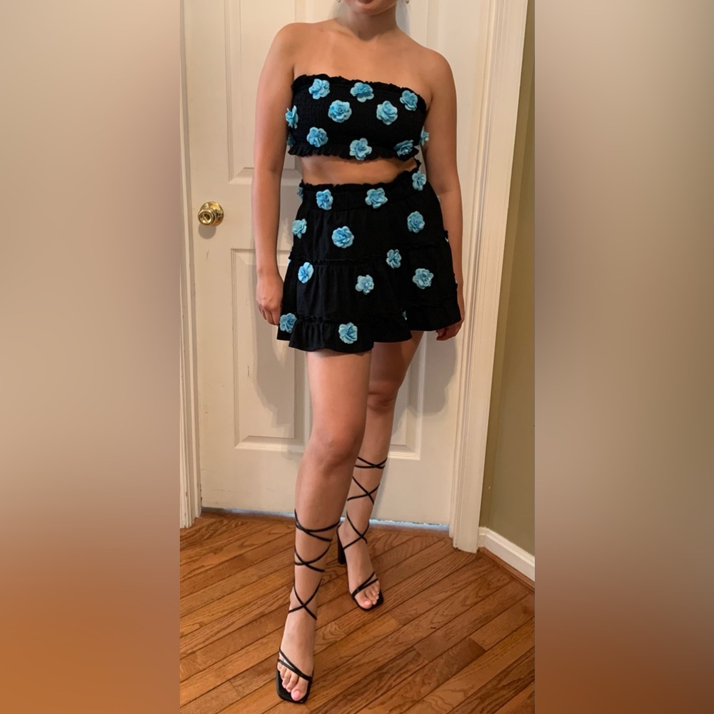 Size 2/4 “Whimsical You”! Blue 3-D floral 2-piece, plus tie-up heel size 7 or 8.